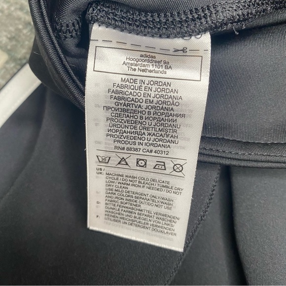 Adidas Crop Leggings Womens Size Small- can be worn for youth - Picture 2 of 3